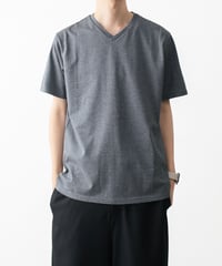 V NECK T-SHIRTS