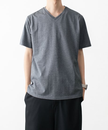 V NECK T-SHIRTS