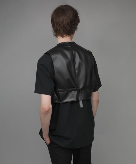 SYNTHETIC LEATHER VEST/BLACK