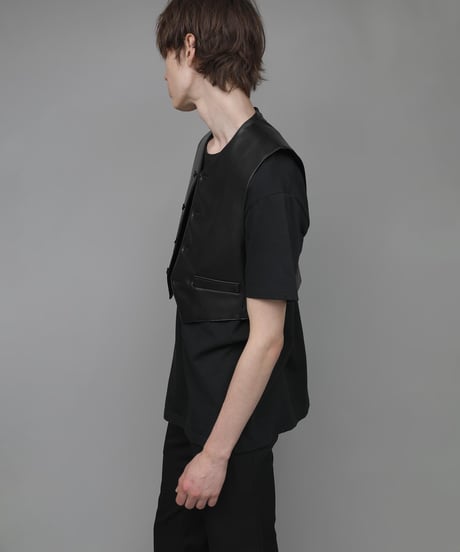 SYNTHETIC LEATHER VEST/BLACK