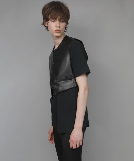SYNTHETIC LEATHER VEST/BLACK
