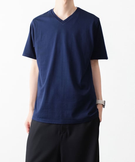 V NECK T-SHIRTS