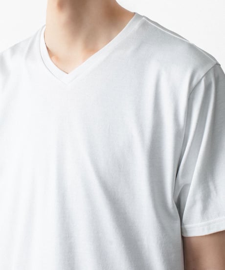 V NECK T-SHIRTS