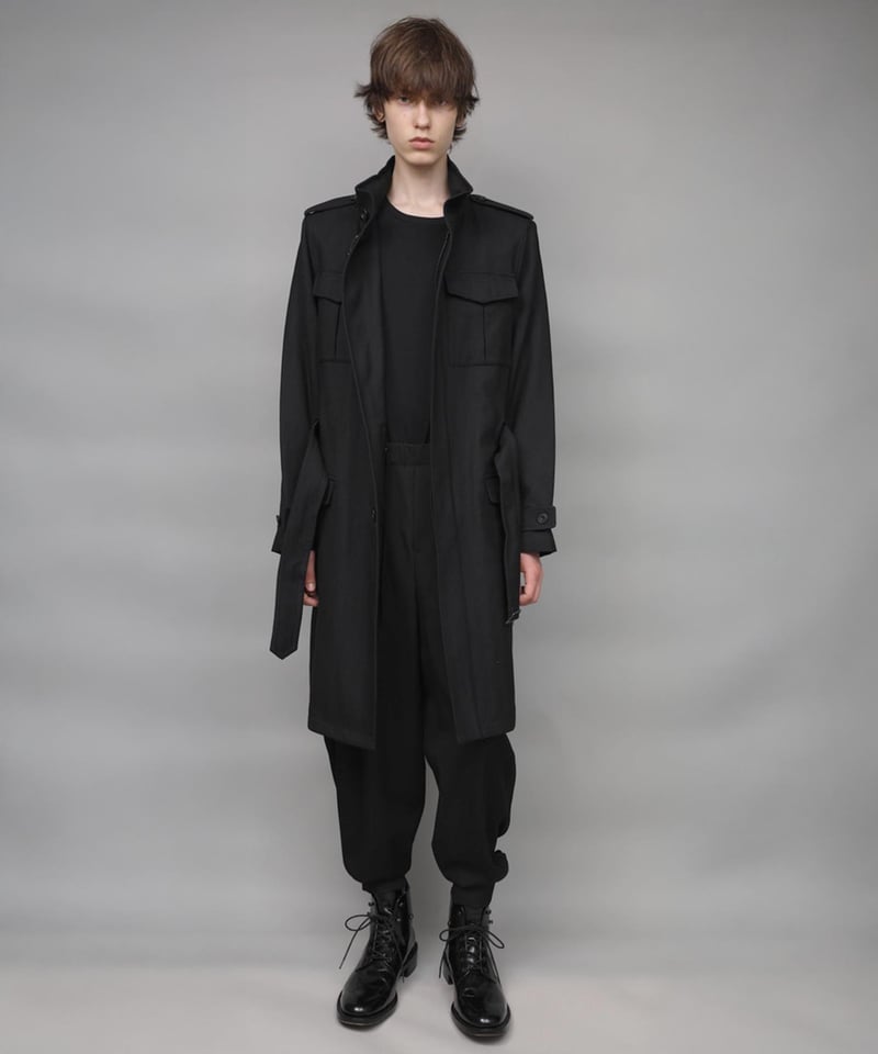 ato アトウ 立体裁断 スタンドカラーコート 黒 48 メタルフック ウール STAND COLLAR MILITARY COAT/BLACK | ato onlinestore