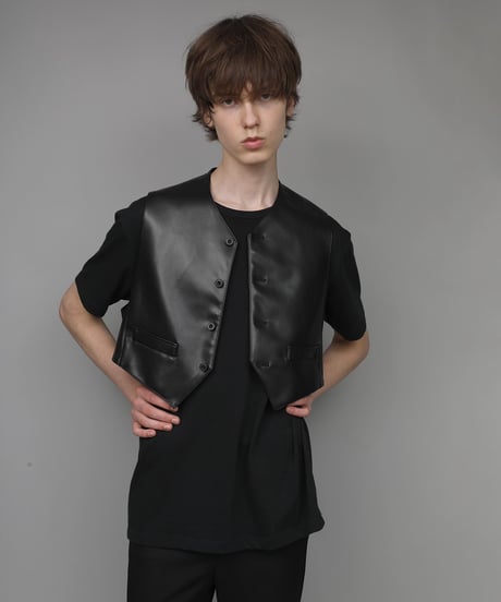 SYNTHETIC LEATHER VEST/BLACK