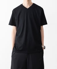 V NECK T-SHIRTS