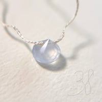 38cmネックレス（シルク・ライトベージュ）ブルーカルセドニー