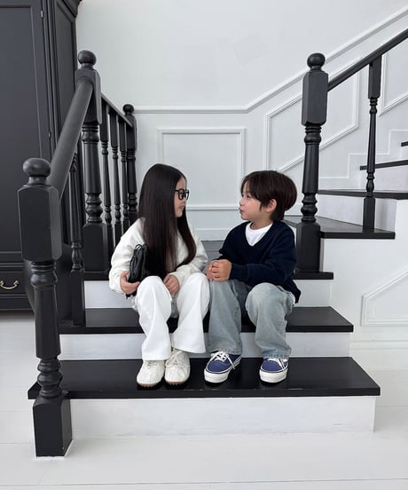 【OUR】【予約商品】Simple Vneck knit【90-160cm】