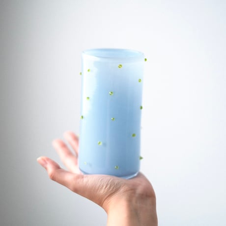umu vase dot - sky  × green -