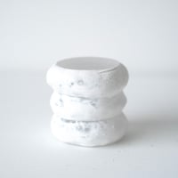 glass object - white -