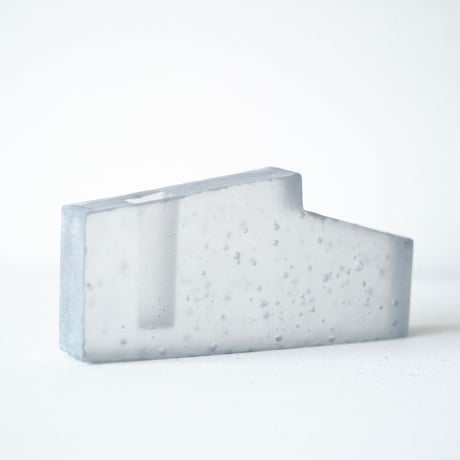 glass object   - gray -