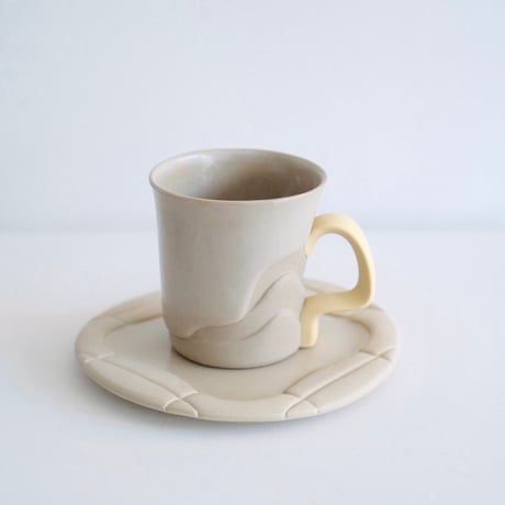 深見達希 layer mug [beige]