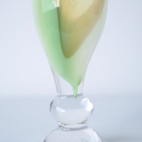 boundary - pistàcchio × green -