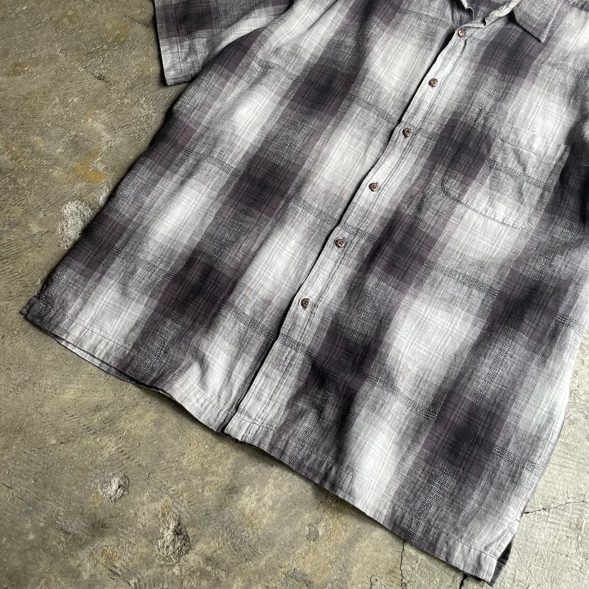 90s~ ombre check linen S/S shirt | sui & shara