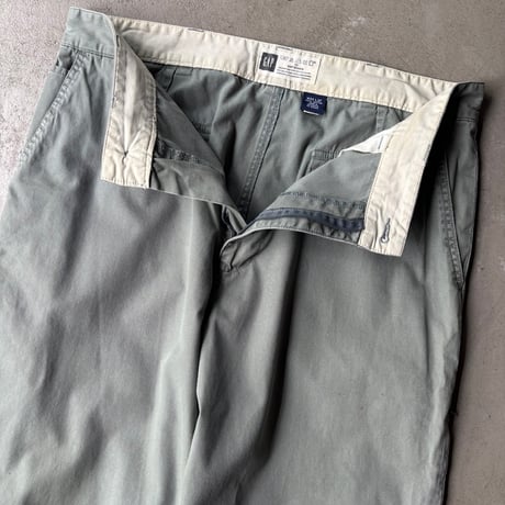 2000 Gap cotton pants
