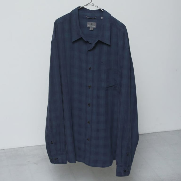 00s Plaid pattern  shirt