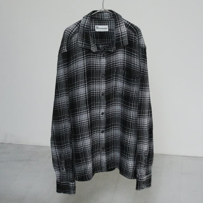 チェックシャツ（Textured plaid pattern cotton L/S shirt）