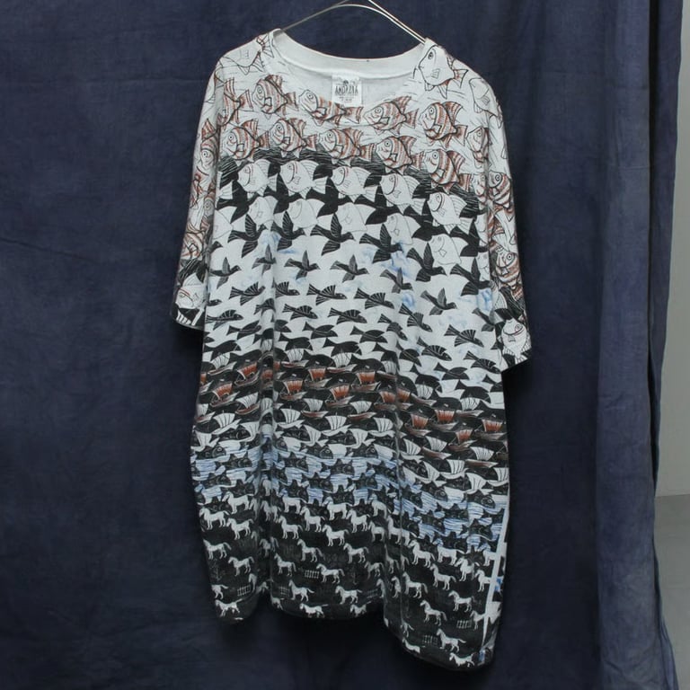 90s M.C. Escher tessellation art print T-shirt