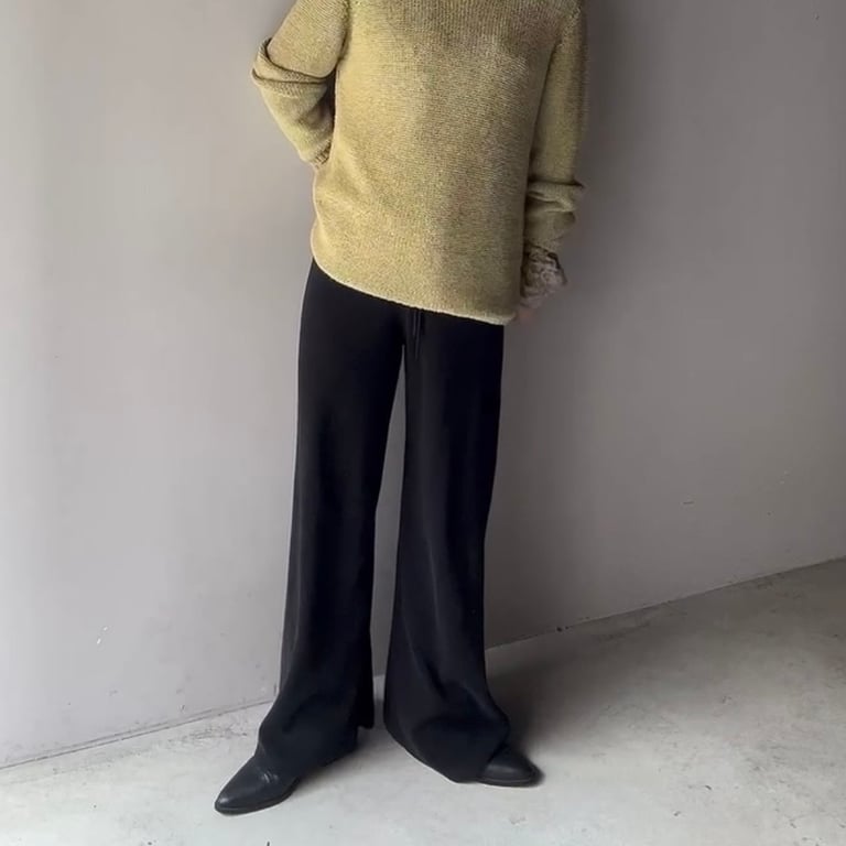 ワイドパンツ（wide flare easy knit pants）