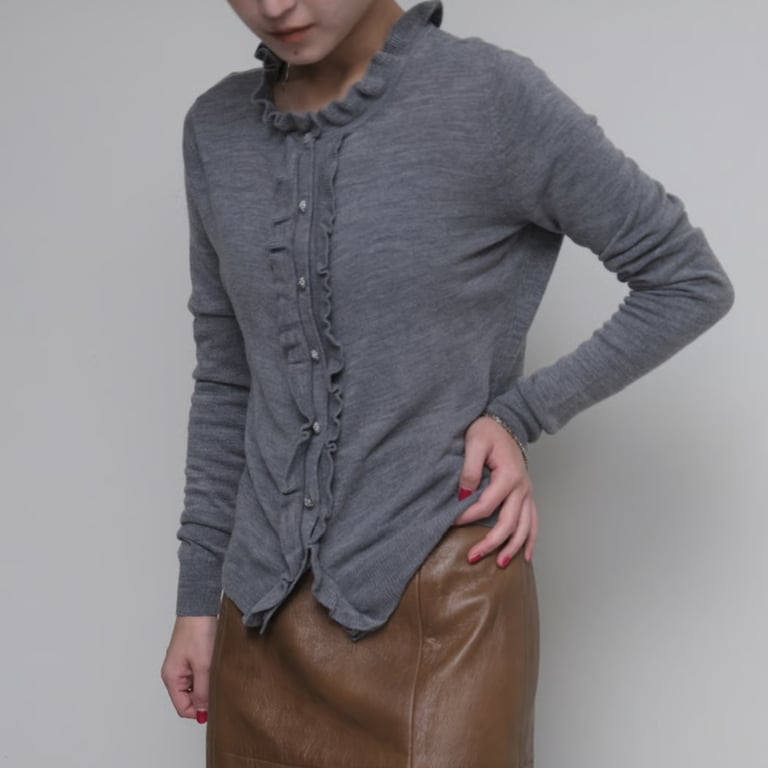 カーディガン（Ruffle design knit cardigan）
