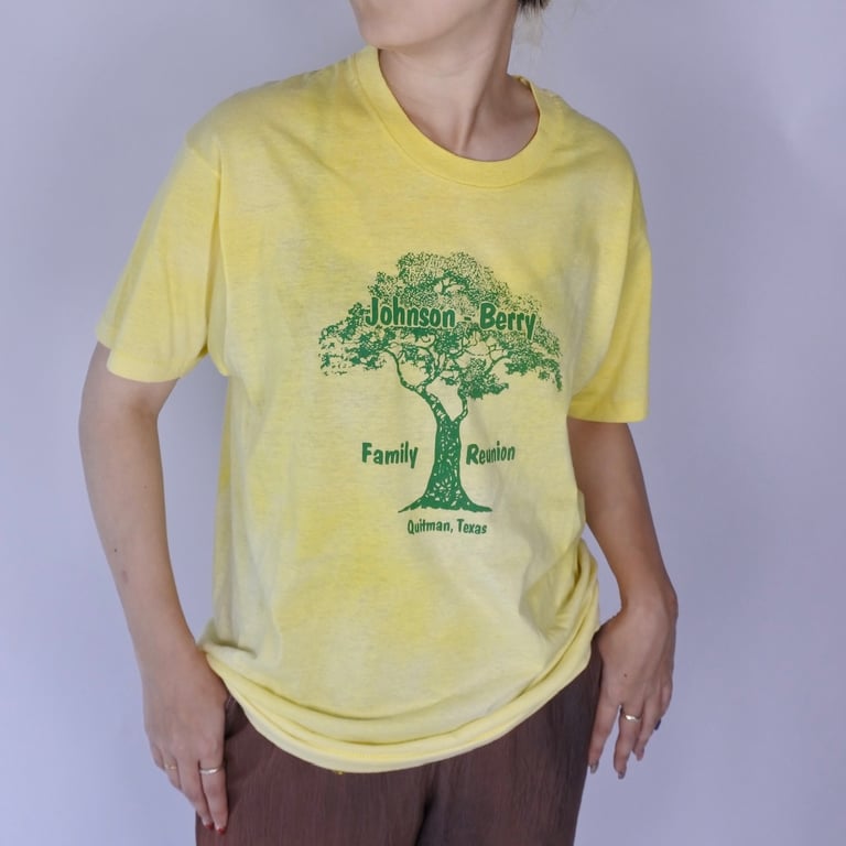 80’s print tee