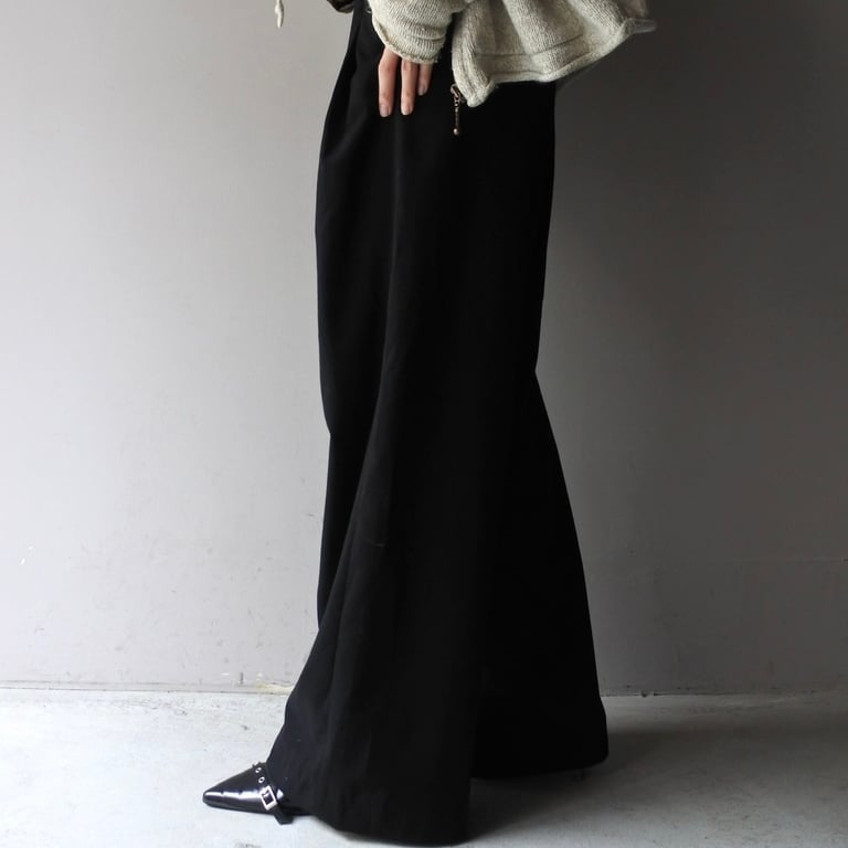 BANANA REPUBLIC wide tuck slacks