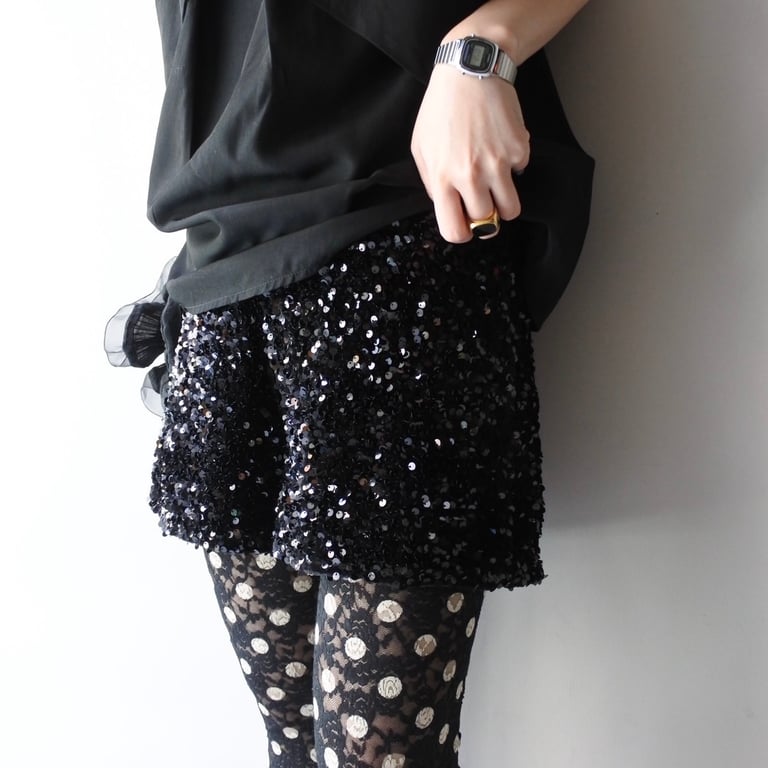 ショートパンツ（sequin shorts）