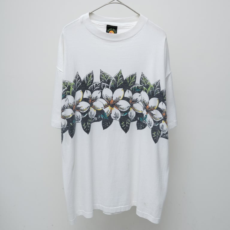 90s BEACH GEAR “plumeria” print T-shirt