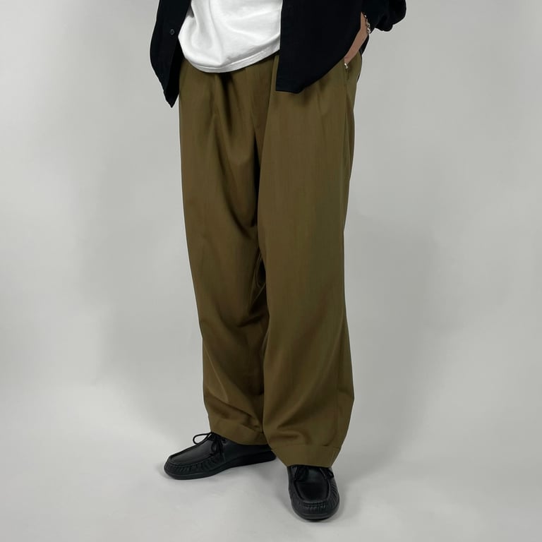 ワイドパンツ（Wide straight wool slacks made in Italy）
