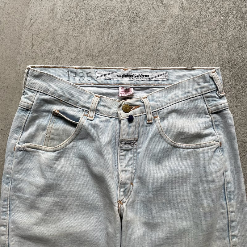 Marithé + François Girbaud cutoff denim shorts
