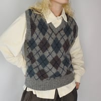 Argyle wool knit vest