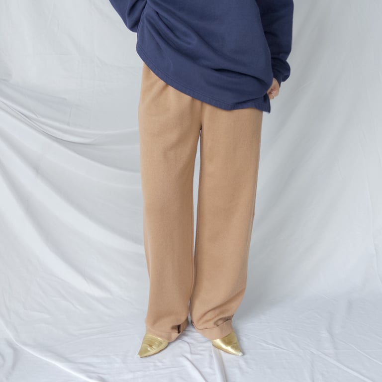 タックパンツ（2tuck knit easy pants）