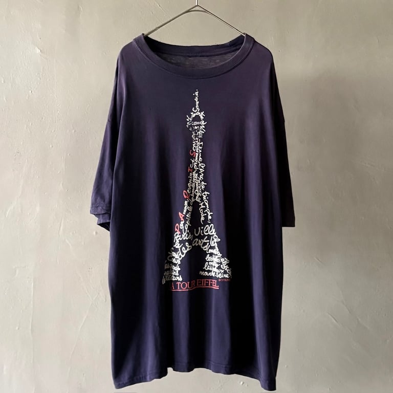 ~00s Eiffel tower souvenir tee