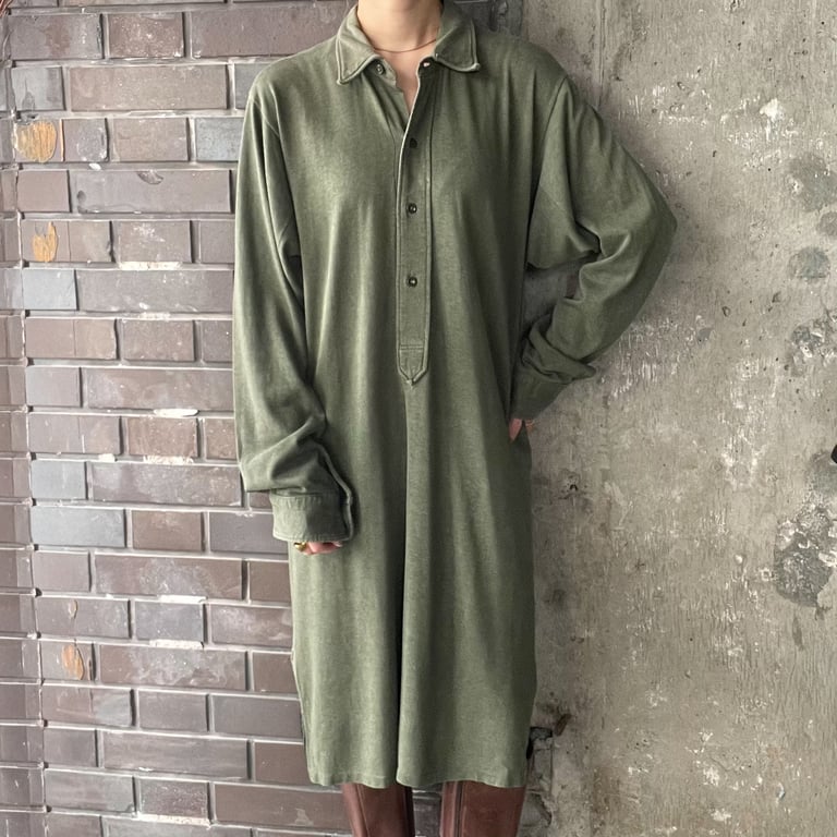 60's german military half-button sleeping shirt
