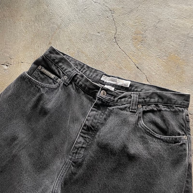 90s Quick silver black denim shorts | sui & shara