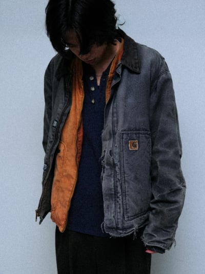 カーハート ワークジャケット（Carhartt faded duck traditional jacket）