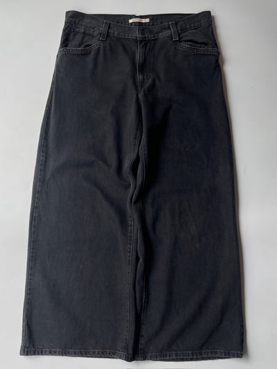 リーバイス ワイドパンツ（Levi’s “BAGGY WIDE LEG” wide black denim pants）