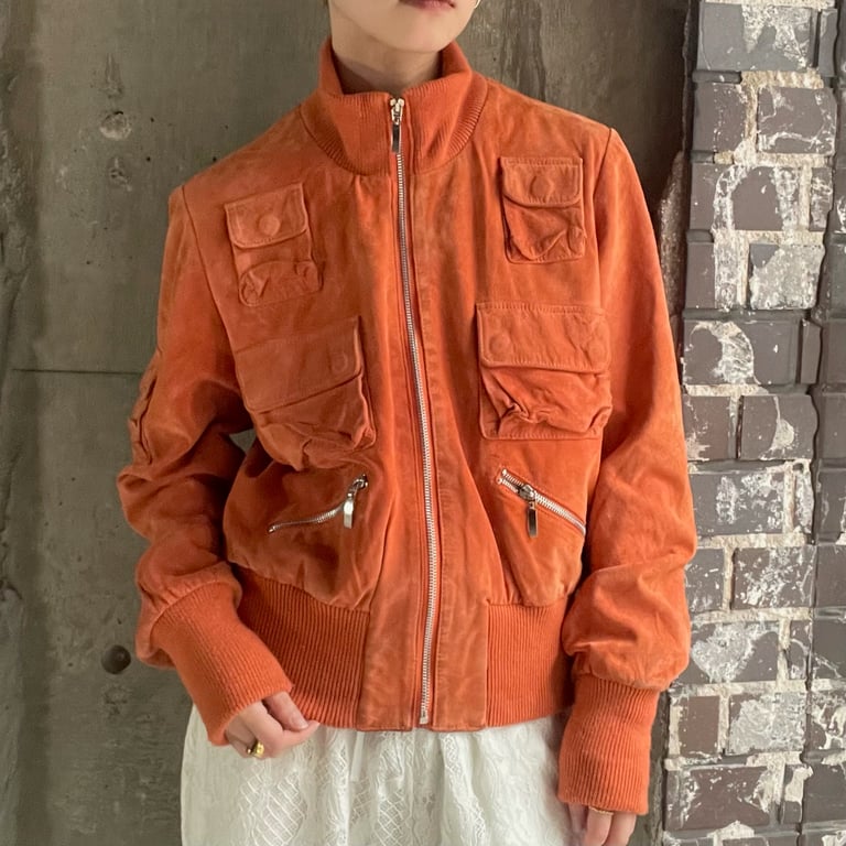 レザージャケット（pigskin suède multi-pocket bomber jacket）