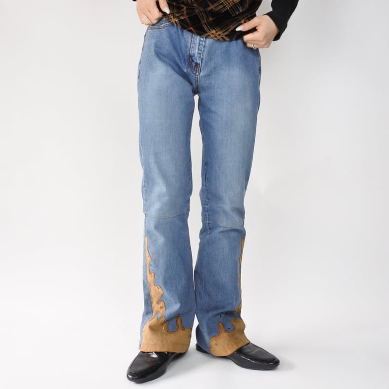 90年代 デニムパンツ（90’s design hem row-rise flare denim）