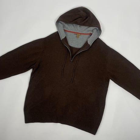 Blue elbow patch knit hoodie