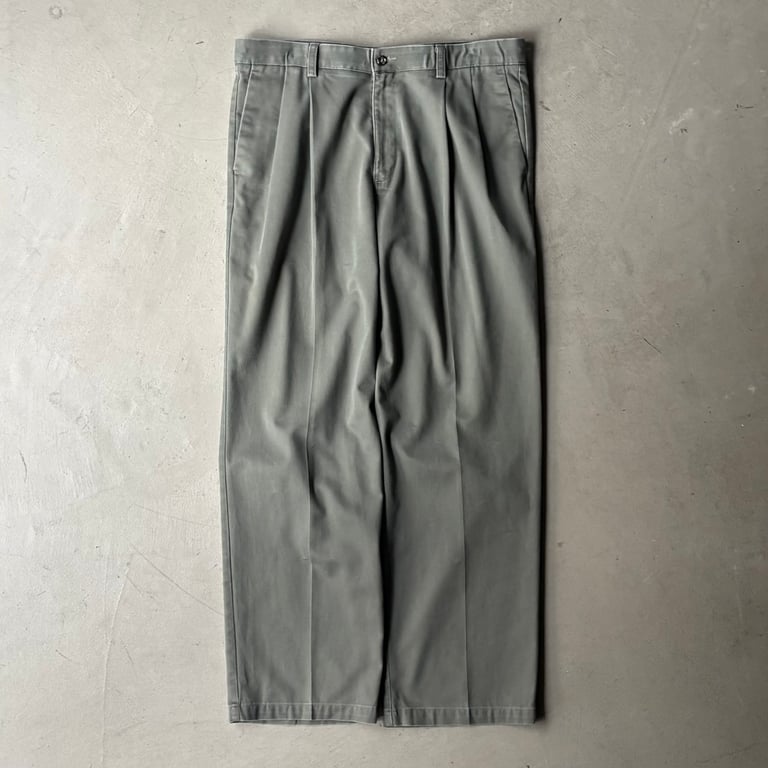 2003 Dockers 2tuck chino pants