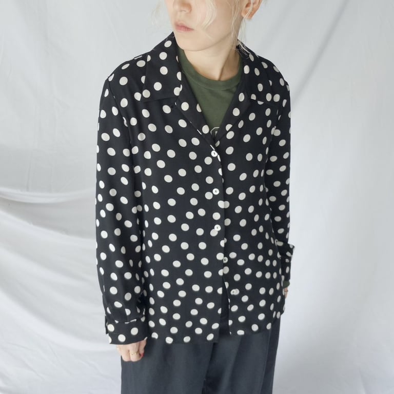 Liz claiborn polka dot pattern L/S shirt