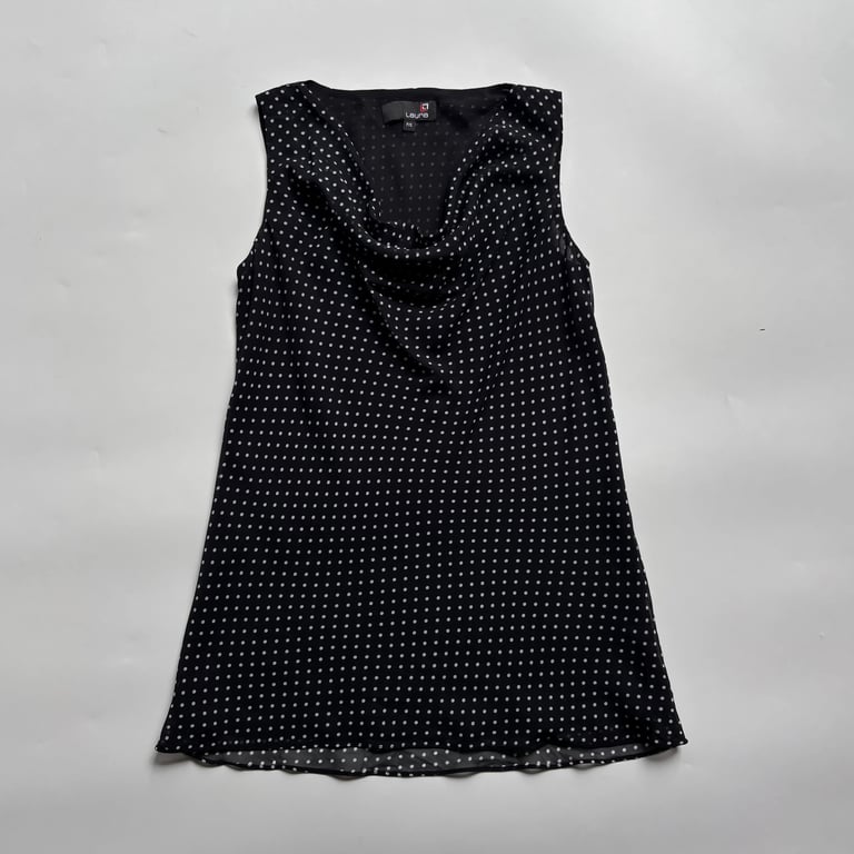 dot pattern design no sleeve tops