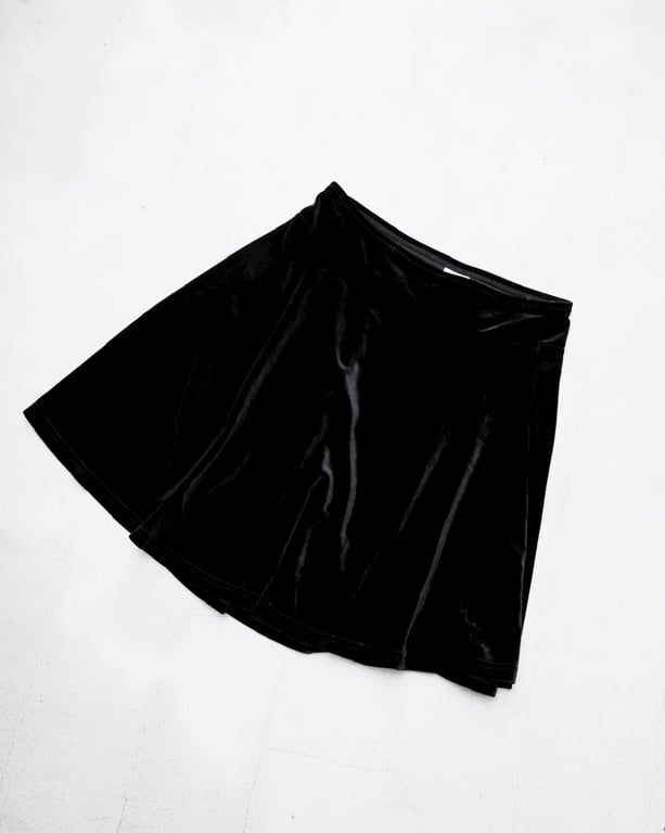 Velours short skirt