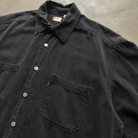2001 Levi's black denim shirt