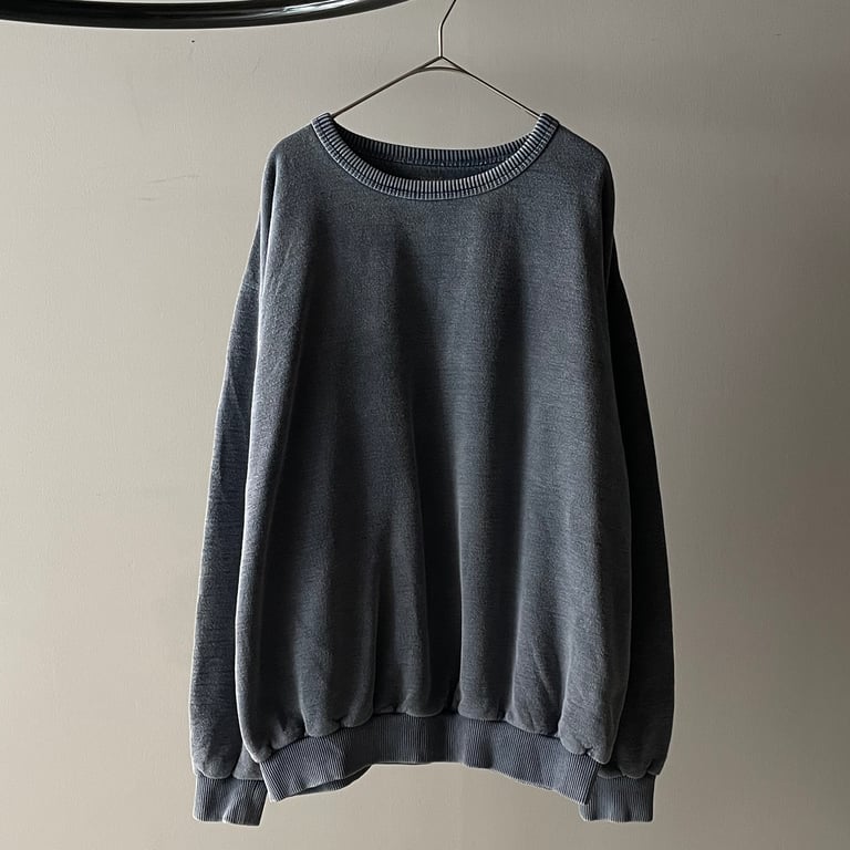 00s Wind river fade sweat shirt