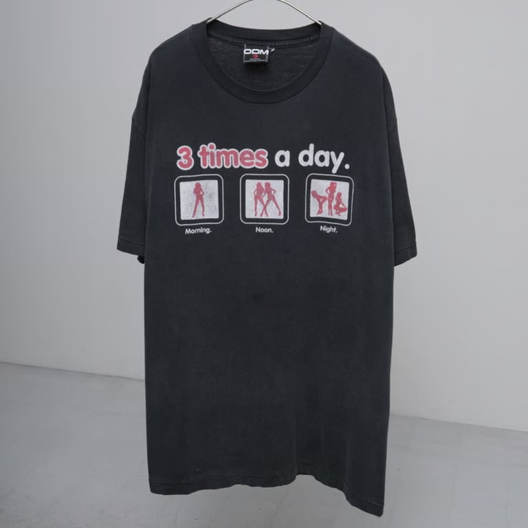 00s 3 times a day print T-shirt