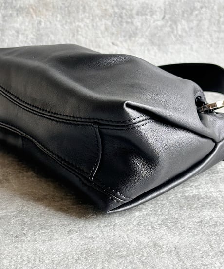 gather ring bag E707