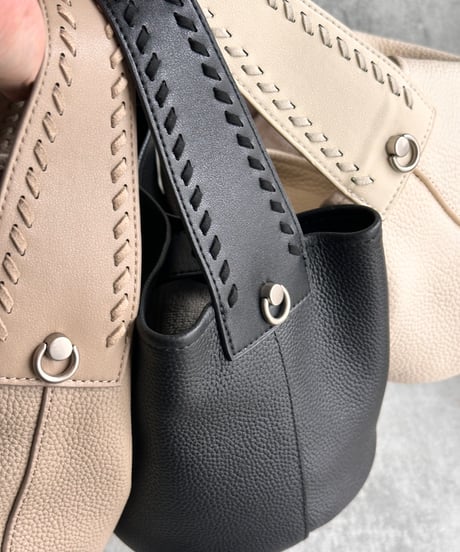 stitch handle bag D719