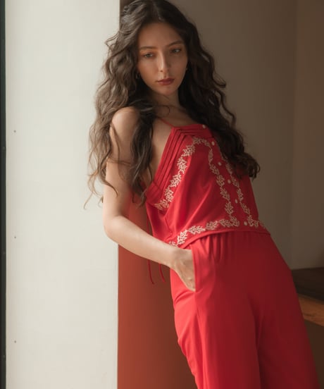 Draped easy pants【2027年4月上旬納期】